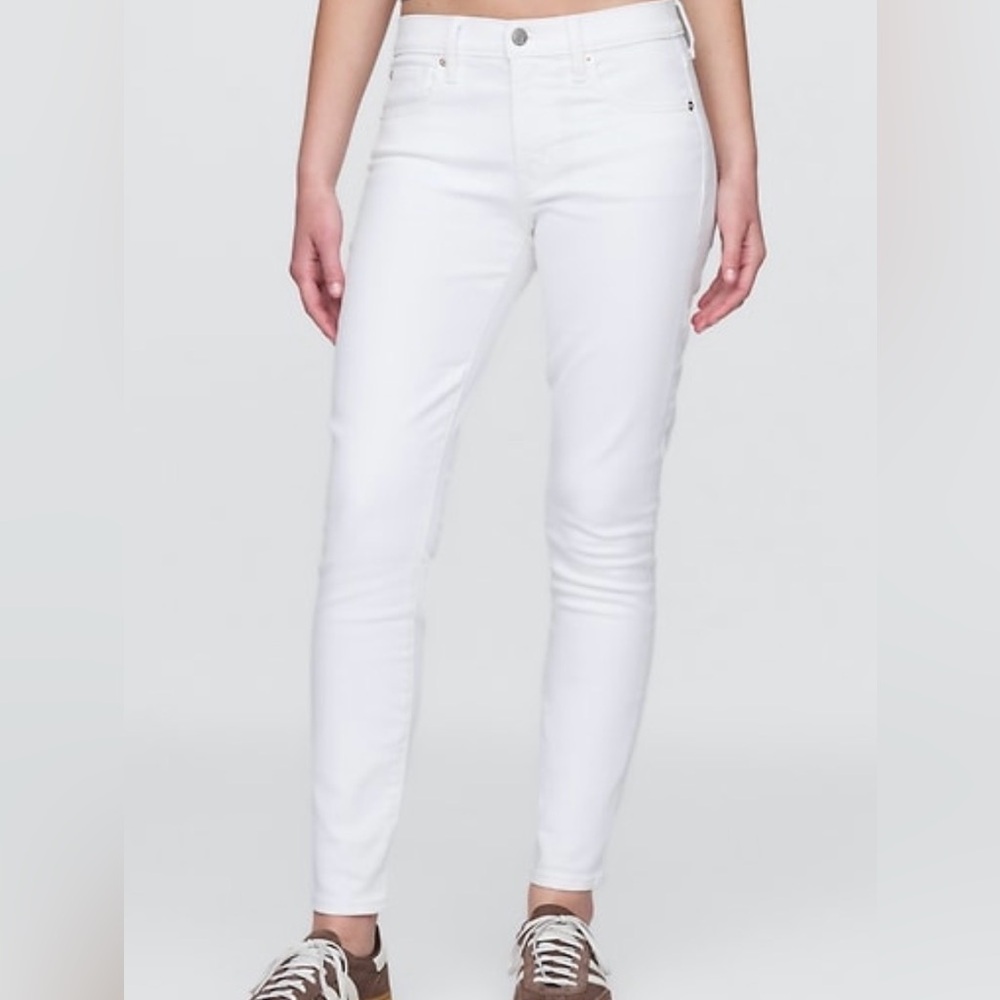 GAP Women's White Curvy True Skinny Jeans